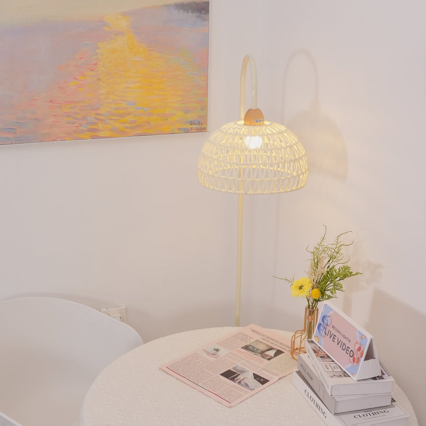 Rattan Arch Floor Lamp - Stylish Beige Indoor Lighting