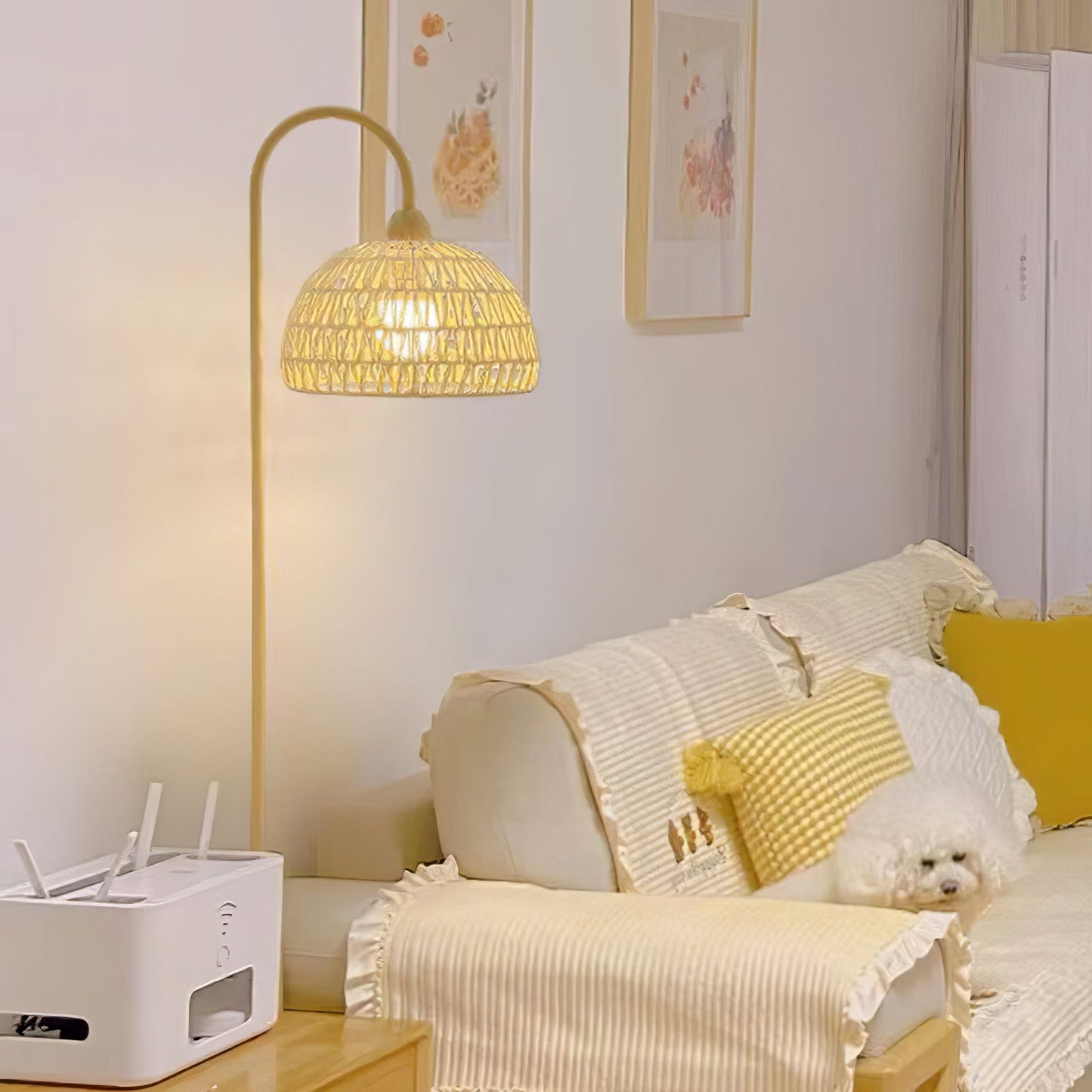 Rattan Arch Floor Lamp - Stylish Beige Indoor Lighting