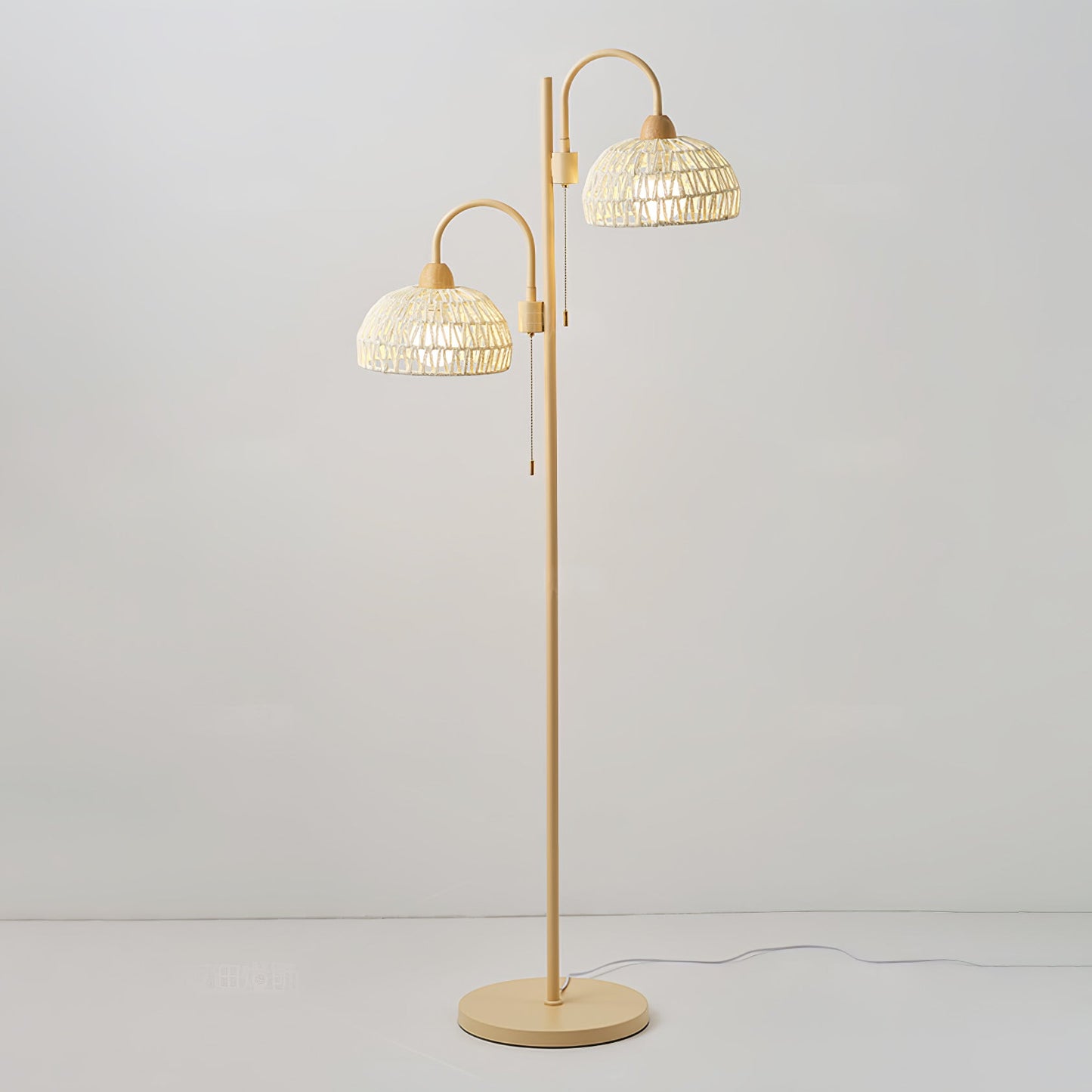 Rattan Arch Floor Lamp - Stylish Beige Indoor Lighting