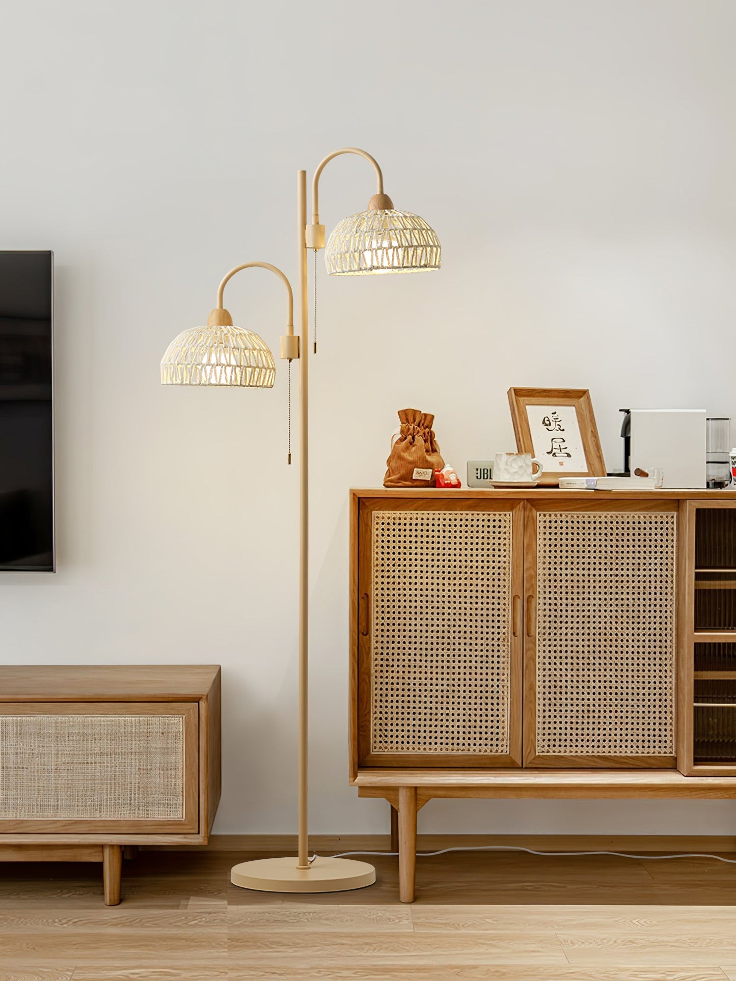 Rattan Arch Floor Lamp - Stylish Beige Indoor Lighting