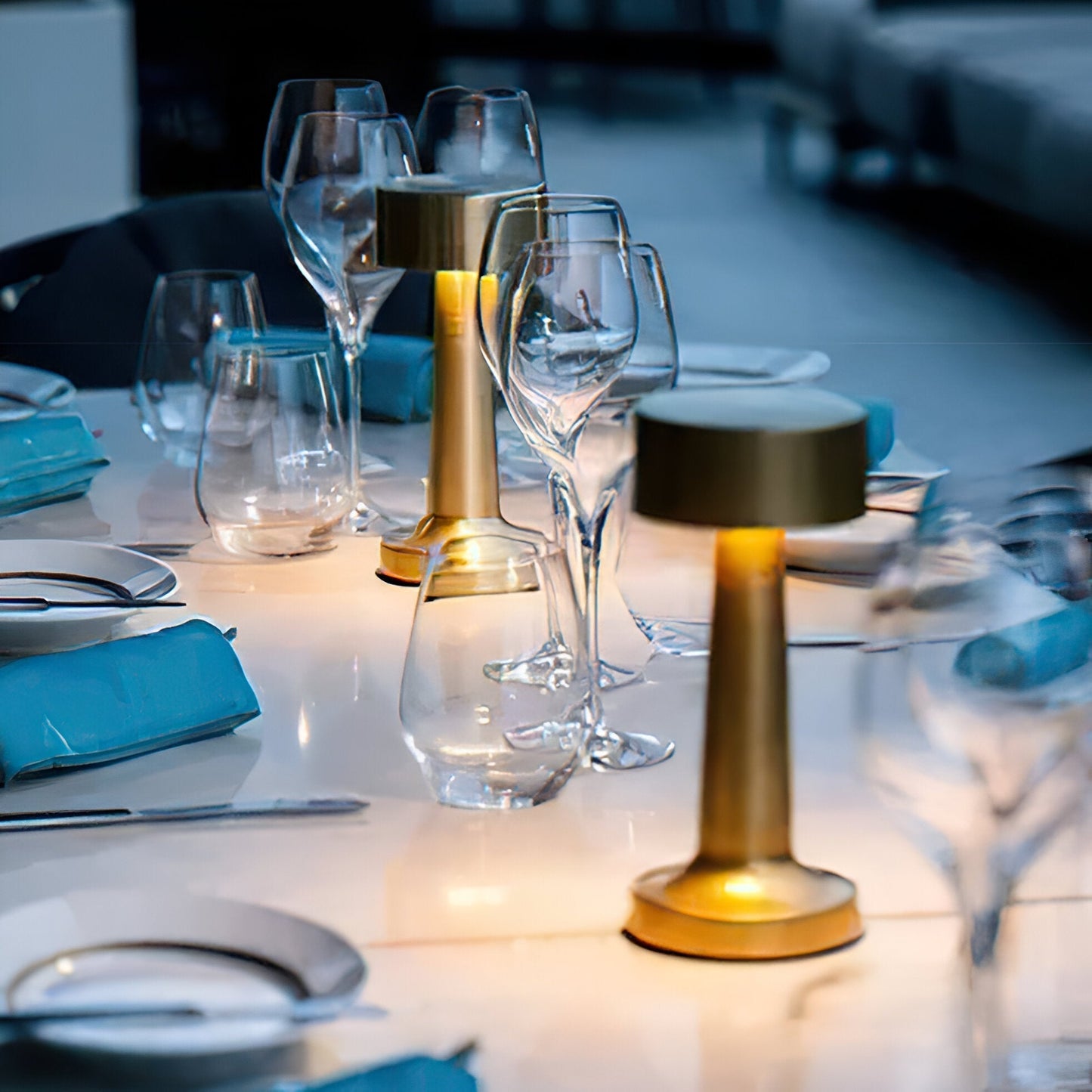 RetroLight - Stylish LED Restaurant Table Lamp with USB Charger