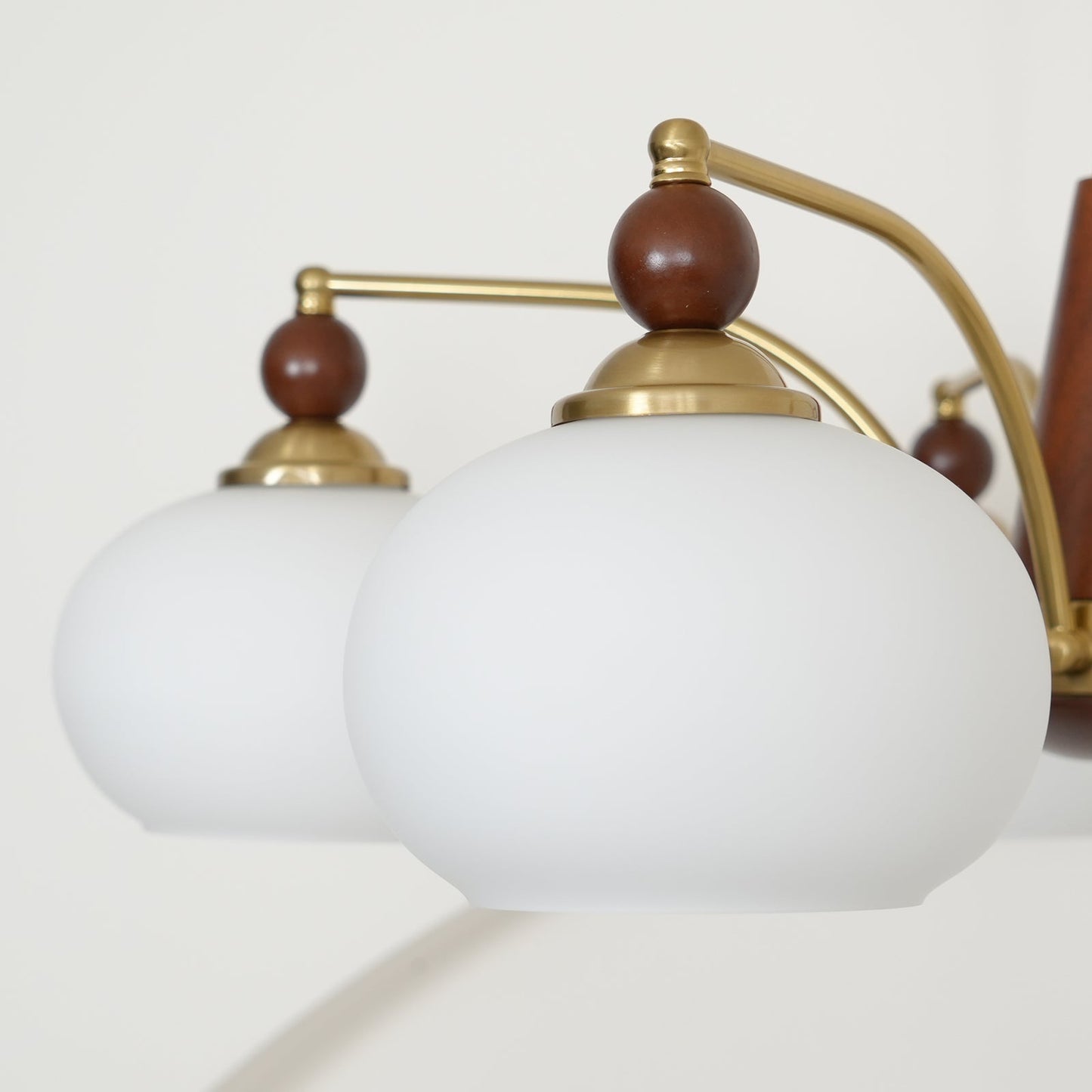 Retro Melodica Chandelier - Elegant LED Light Fixture