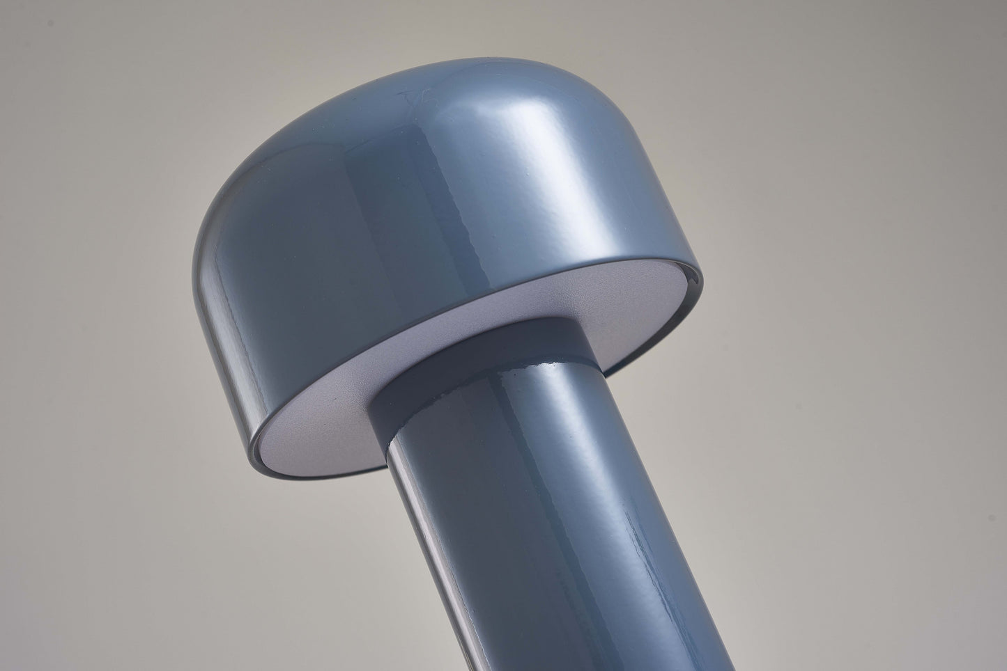 Italian Inspired Mushroom Cordless Table Lamp – Sleek & Modern LED Lighting