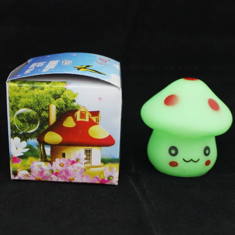 Kreative Seven Color Emoji Mushroom LED Night Light Lamp