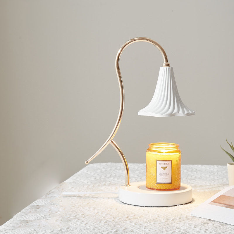 Modern Minimalist Creative Iron Flower Shape 1-Light Wax Table Lamp