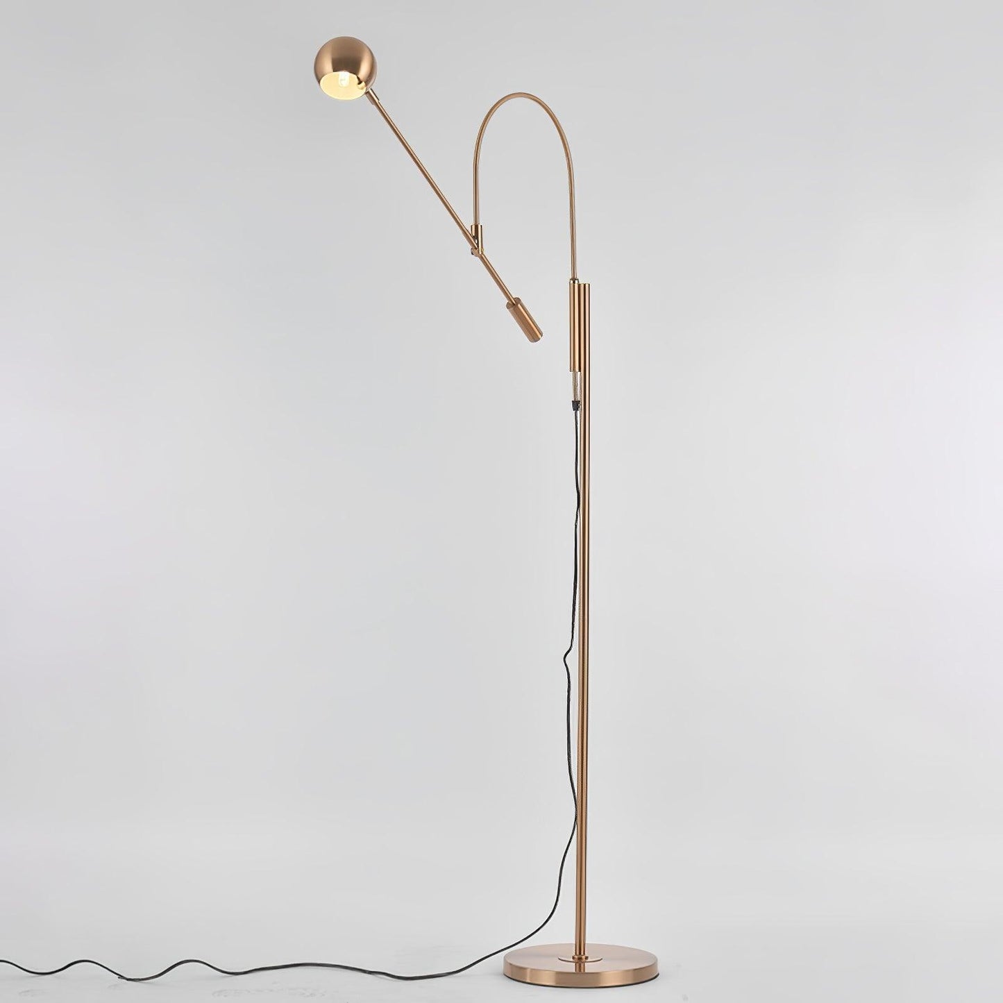 Scandinavian Floor Lamp with LED Bulb - Stylish Gold Design