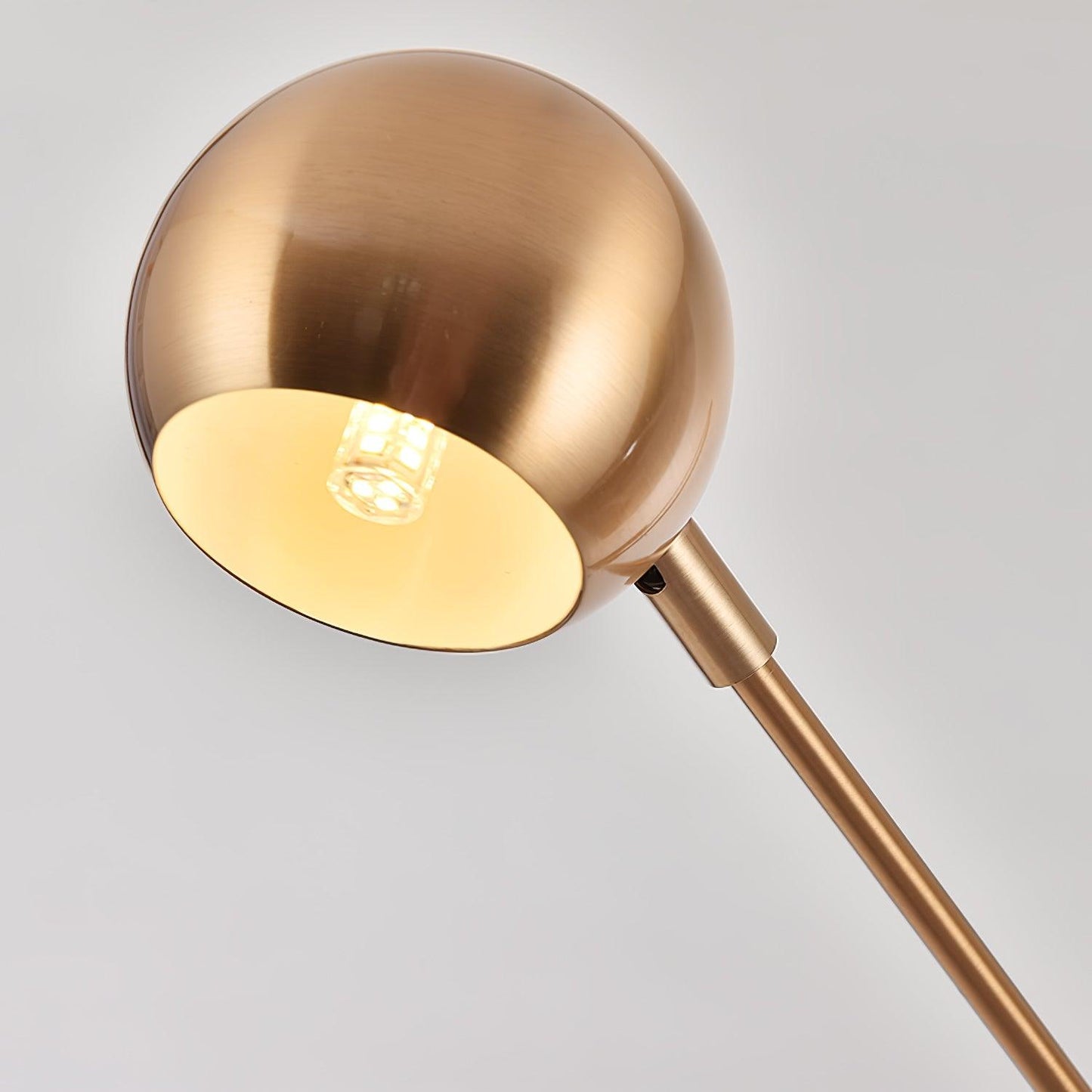 Scandinavian Floor Lamp with LED Bulb - Stylish Gold Design