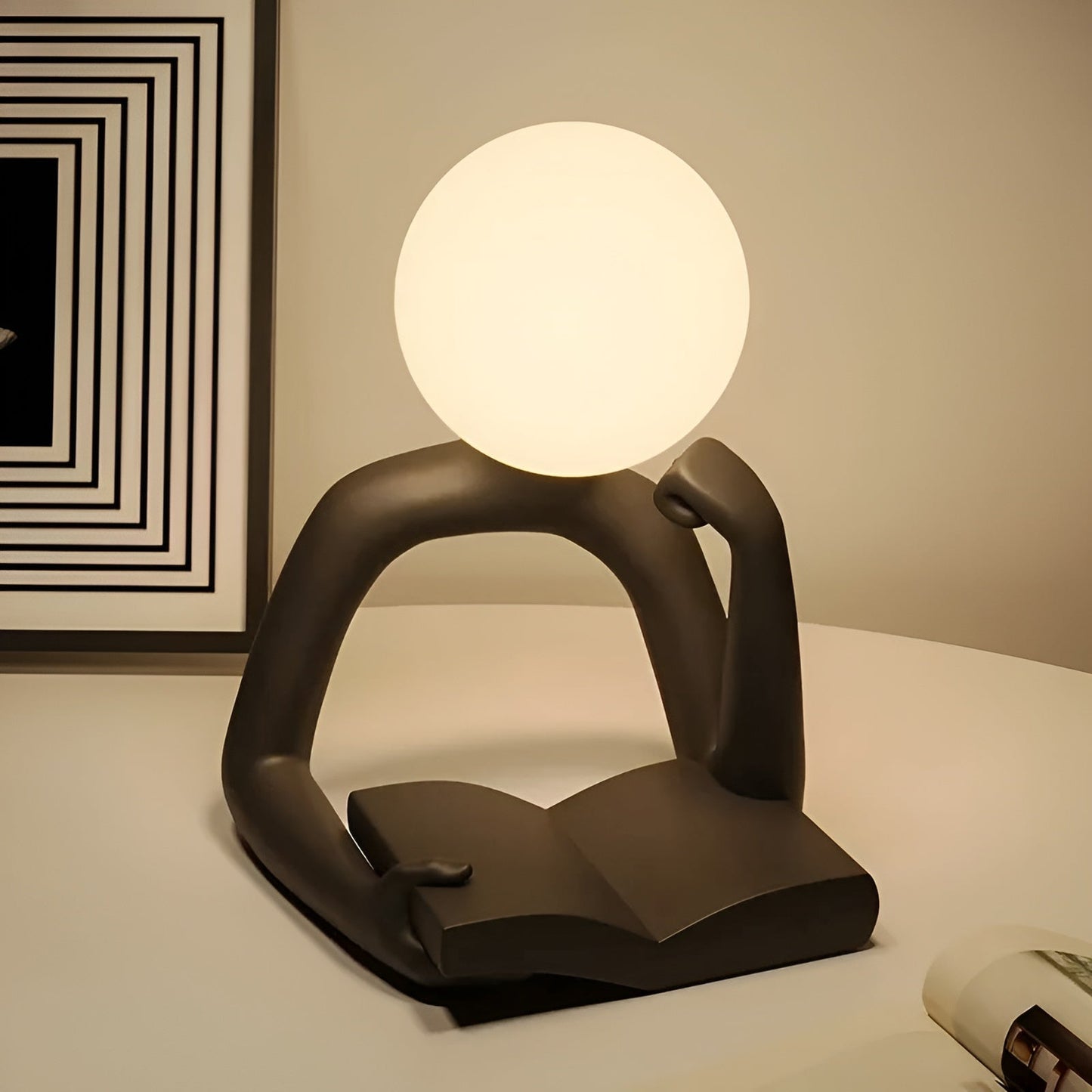 Refined Designer Table Lamp – Modern Art with Mood Lighting