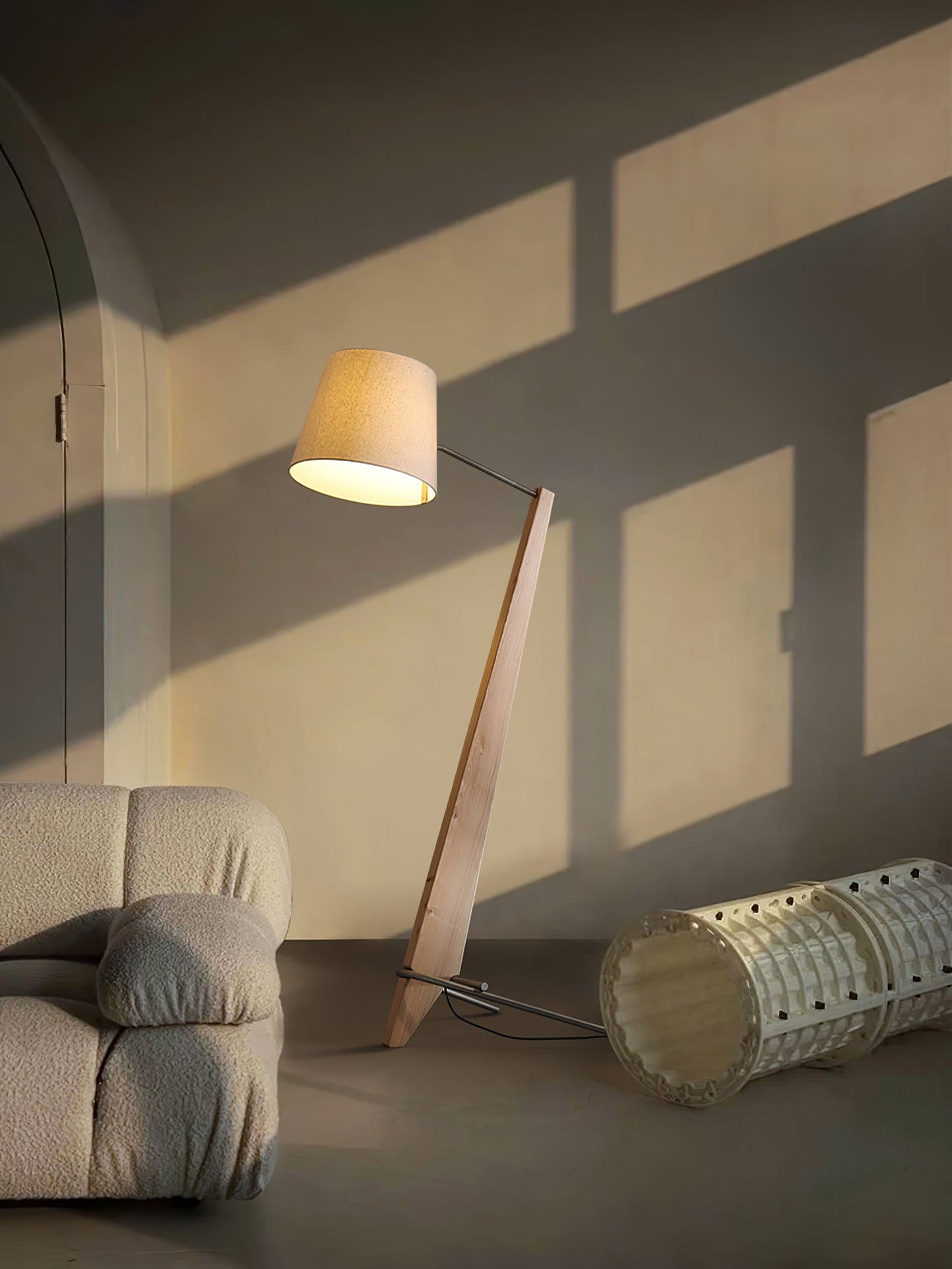 Silva Giant Floor Lamp - LED Indoor Lighting, Elegant Design
