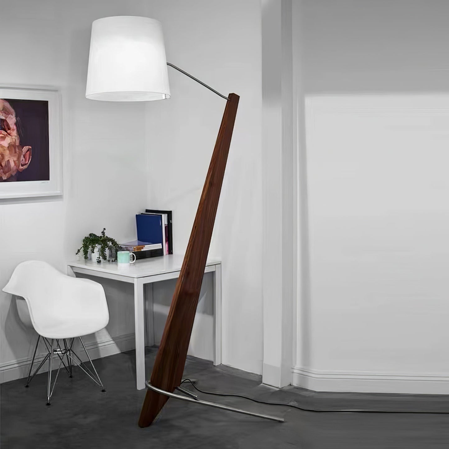 Silva Giant Floor Lamp - LED Indoor Lighting, Elegant Design