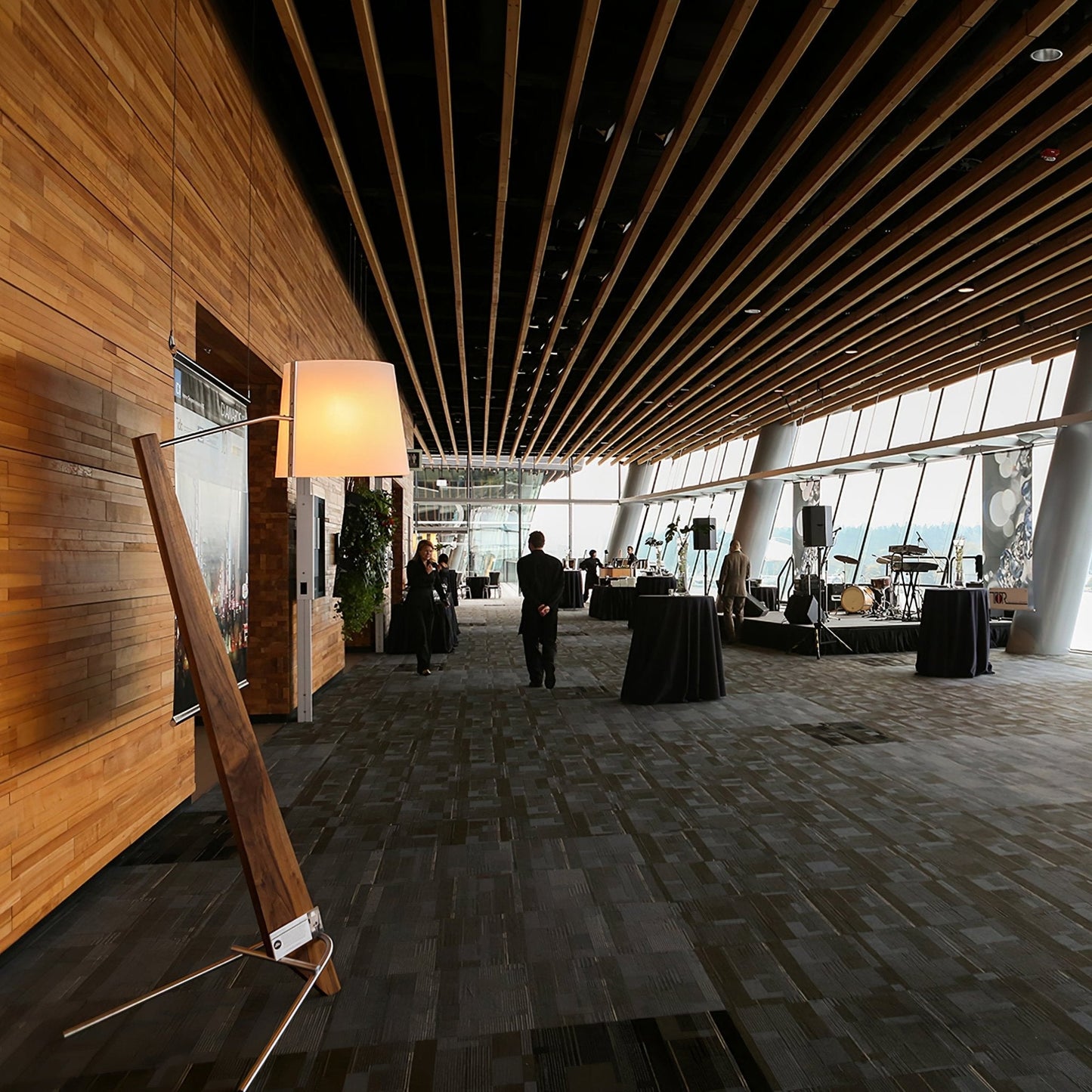 Silva Giant Floor Lamp - LED Indoor Lighting, Elegant Design