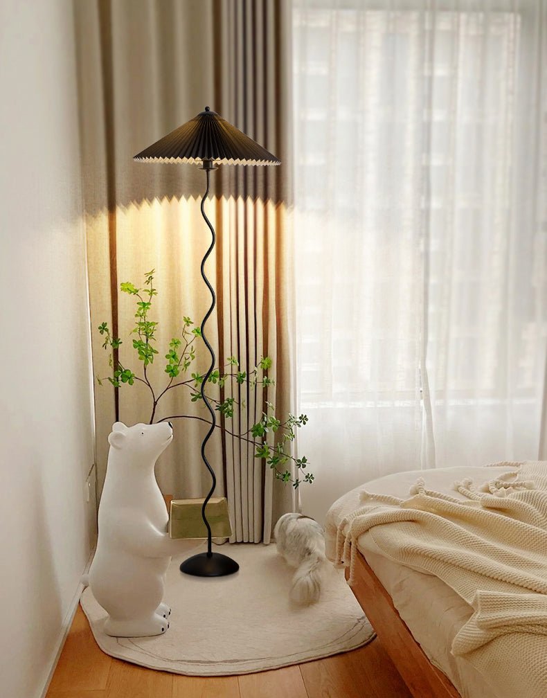 Squiggle Floor Lamp - LED Indoor Light - Stylish Wavy Design