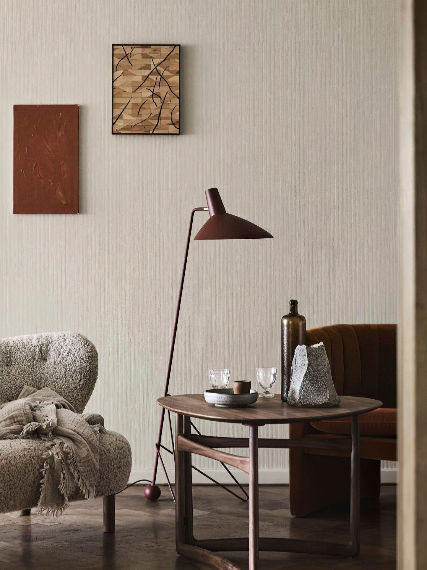 Svelte Noir Floor Lamp - Adjustable LED Lighting, Black Metal