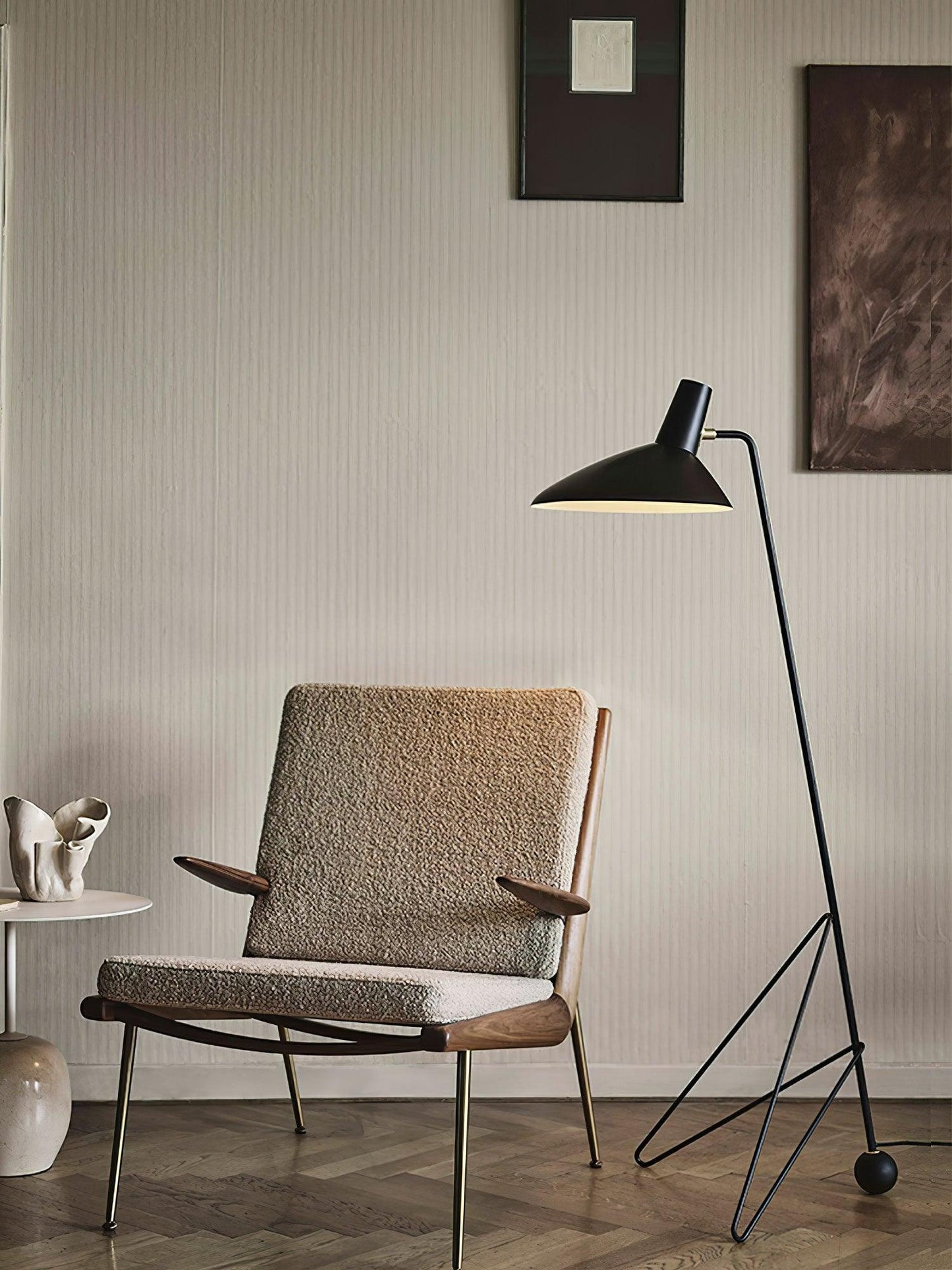 Svelte Noir Floor Lamp - Adjustable LED Lighting, Black Metal