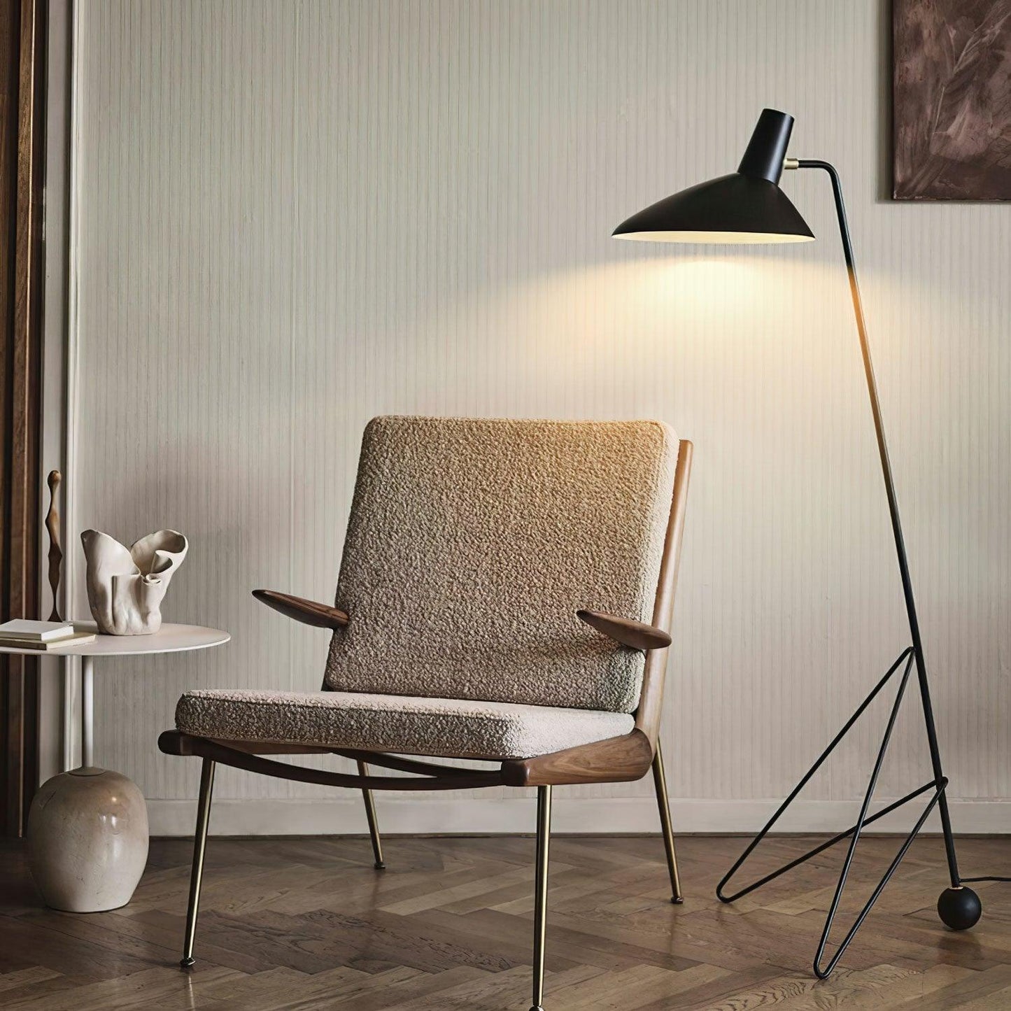 Svelte Noir Floor Lamp - Adjustable LED Lighting, Black Metal