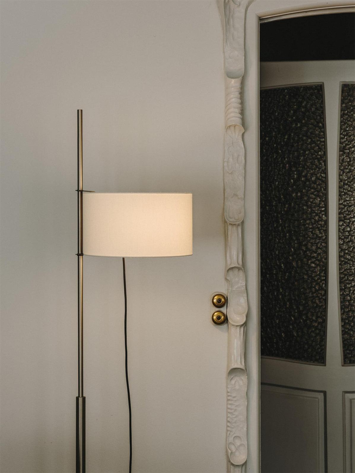 Svelte Silhouette Floor Lamp - LED, Modern Design, Indoor Use