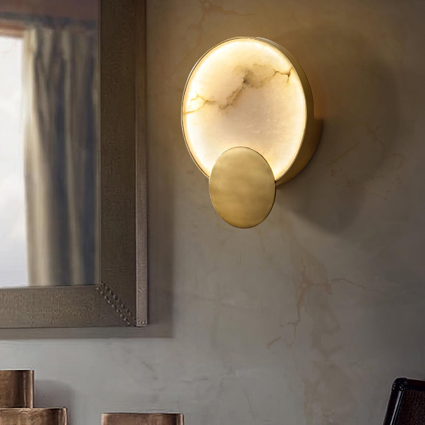 Terra Svet Wall Lamp - Modern Gold Alabaster LED Light