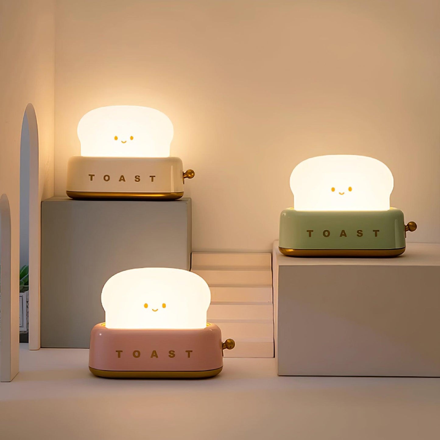 ToastyGlow Table Lamp – Adorable Rechargeable Night Light