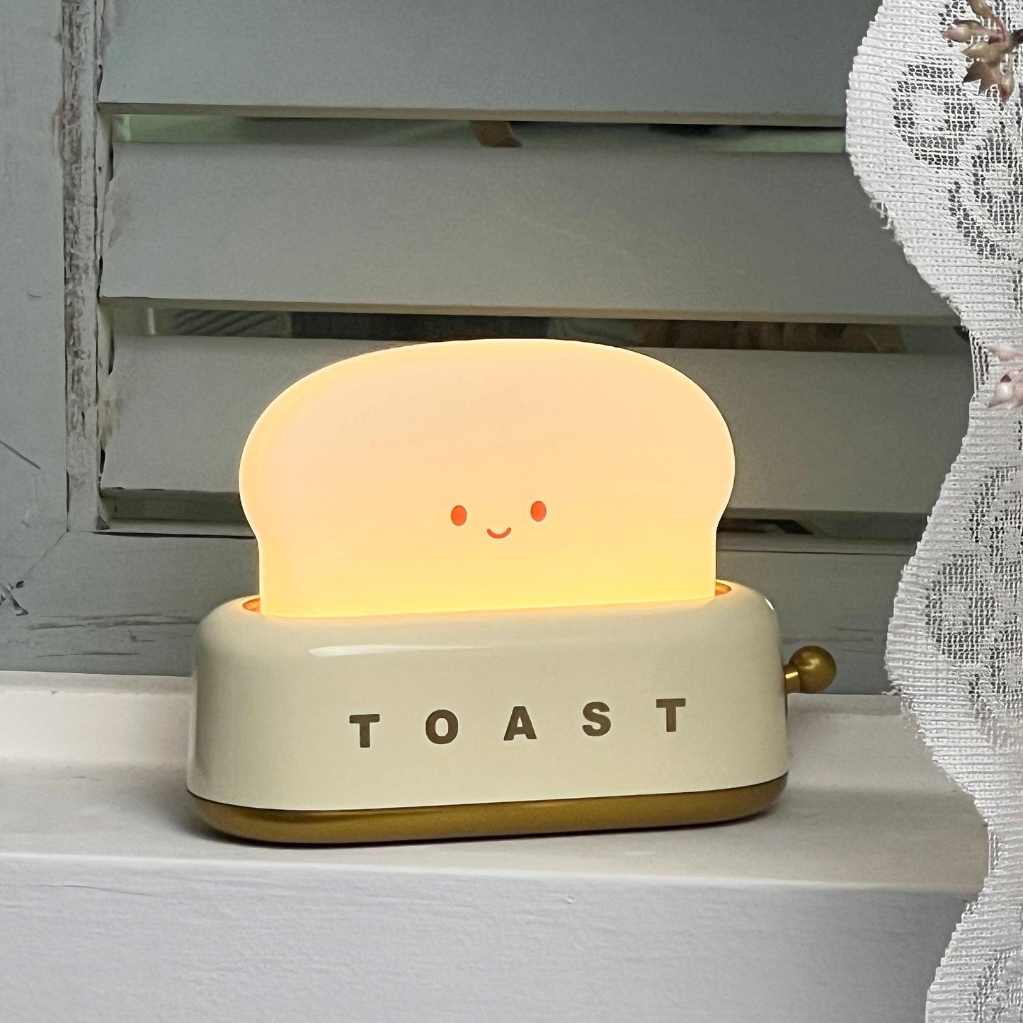 ToastyGlow Table Lamp – Adorable Rechargeable Night Light