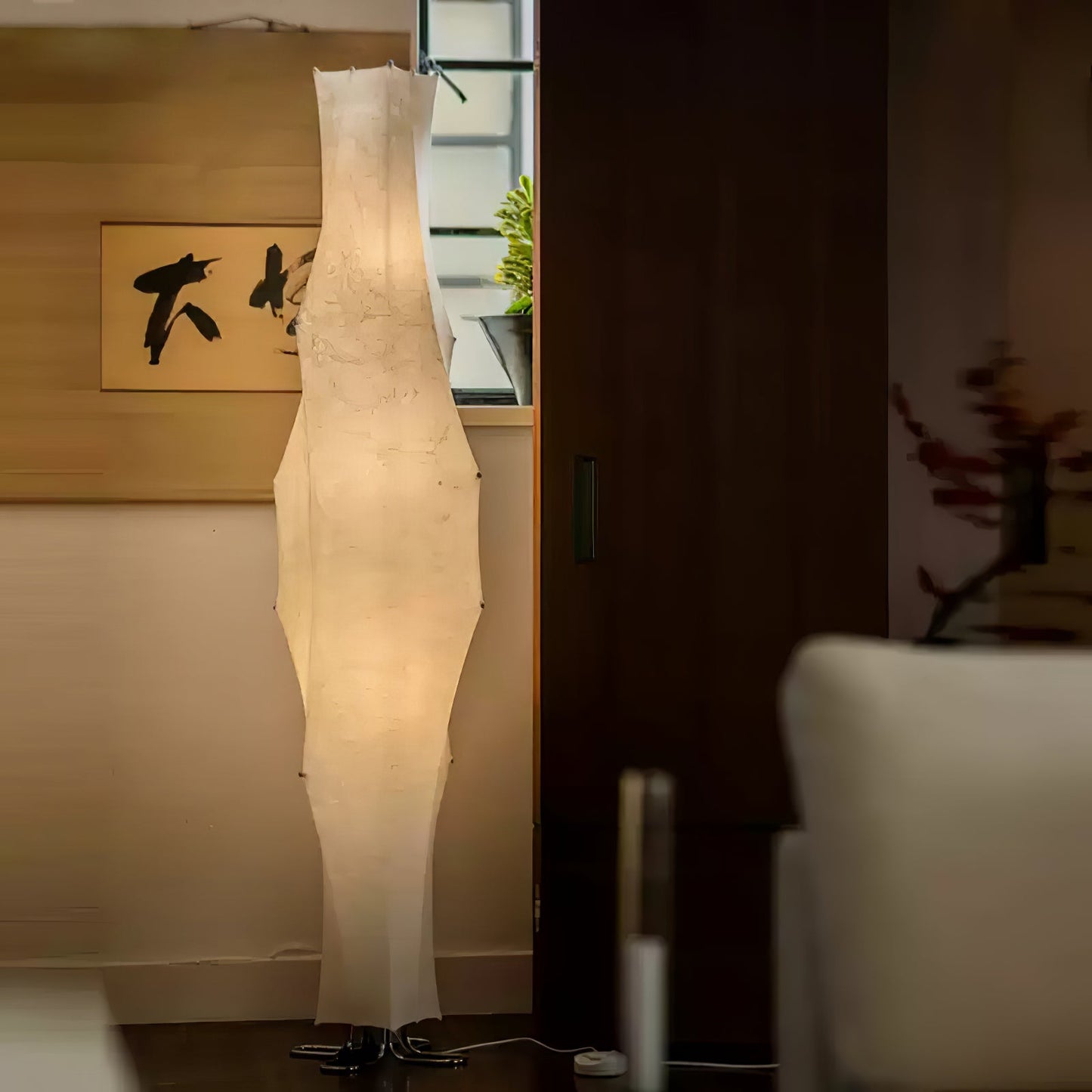 Twist Silk Floor Lamp with LED Shade for Modern Living