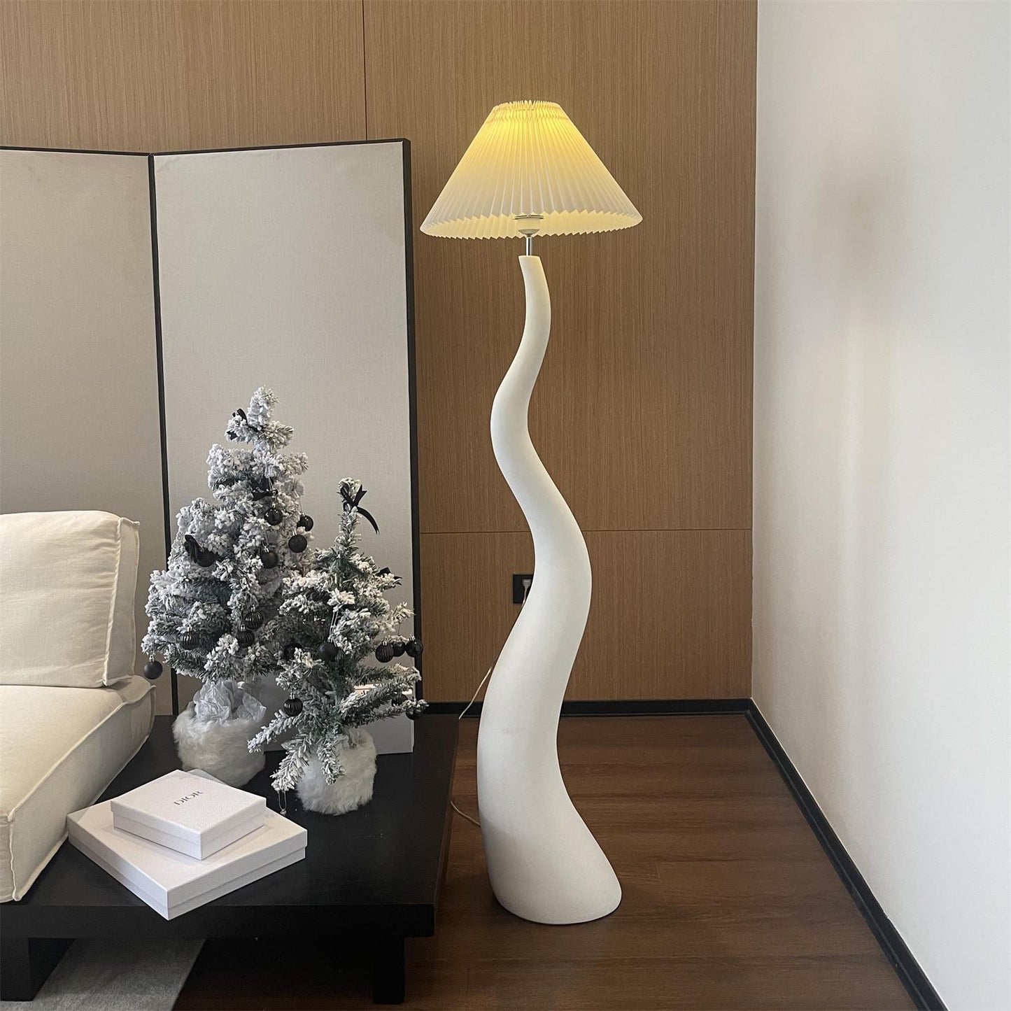 Twisted Pleated Floor Lamp - LED Indoor Lighting Decor