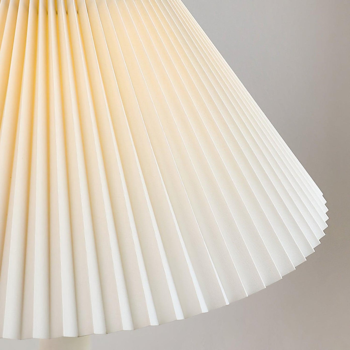 Twisted Pleated Floor Lamp - LED Indoor Lighting Decor