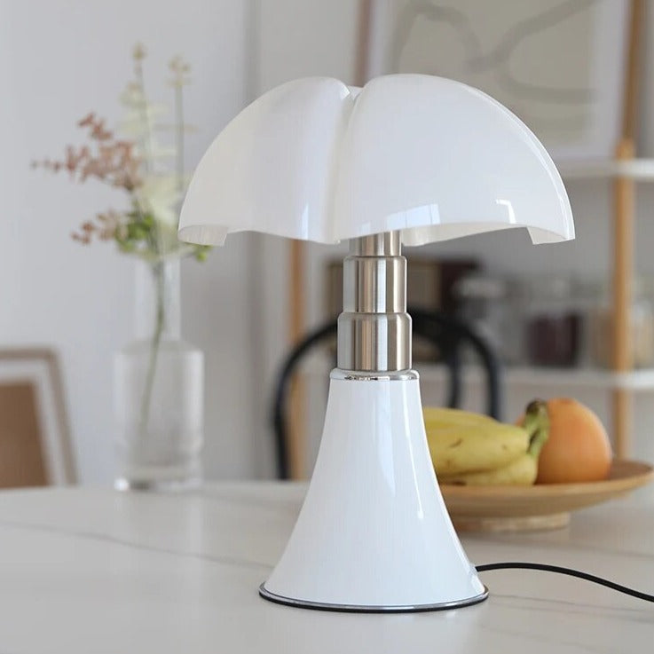 Bloom Flower Table Lamp – Adjustable Designer Lighting