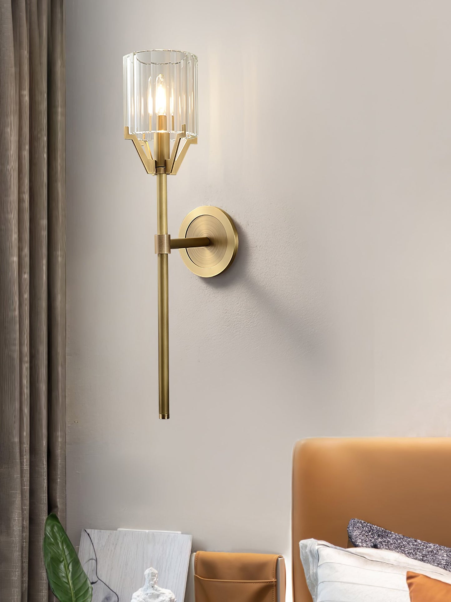 Valdampierre Sconce LED Wall Light Crystal Brass Finish