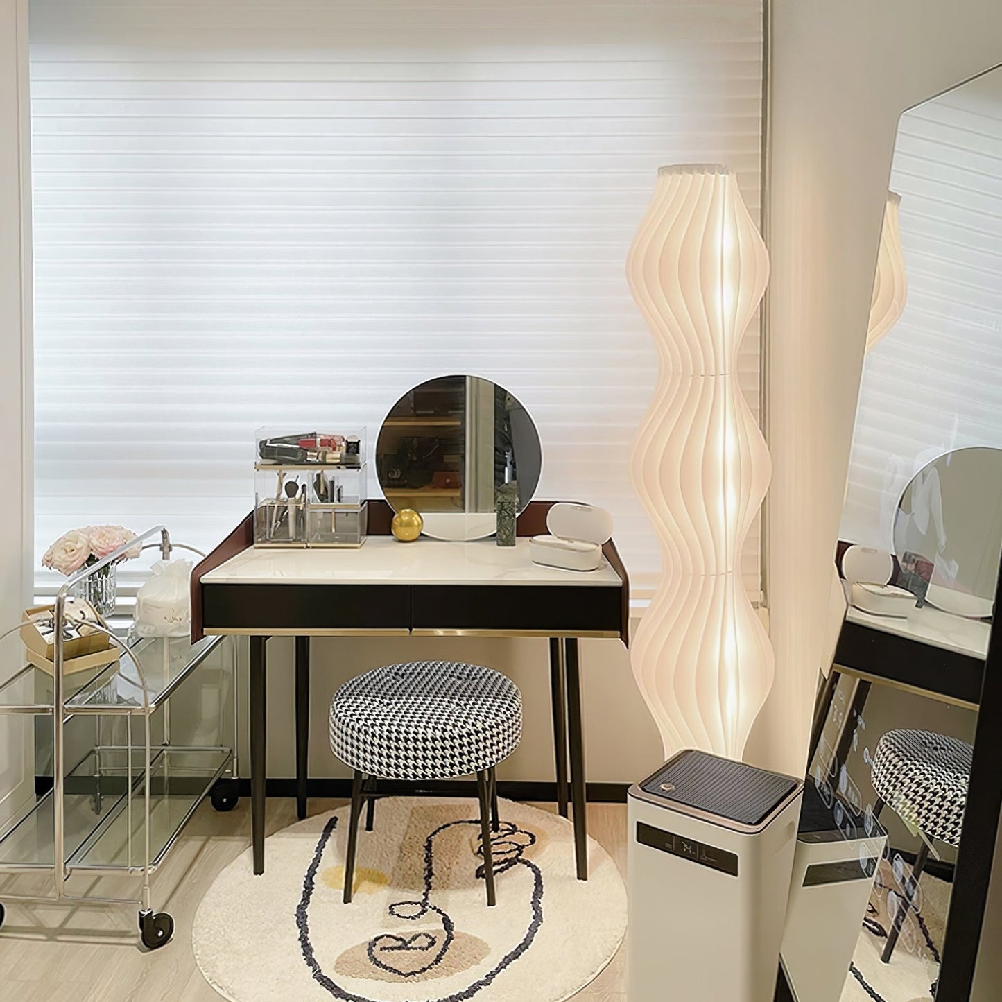 Vapor Floor Lamp - Modern LED Indoor Lighting Fixture