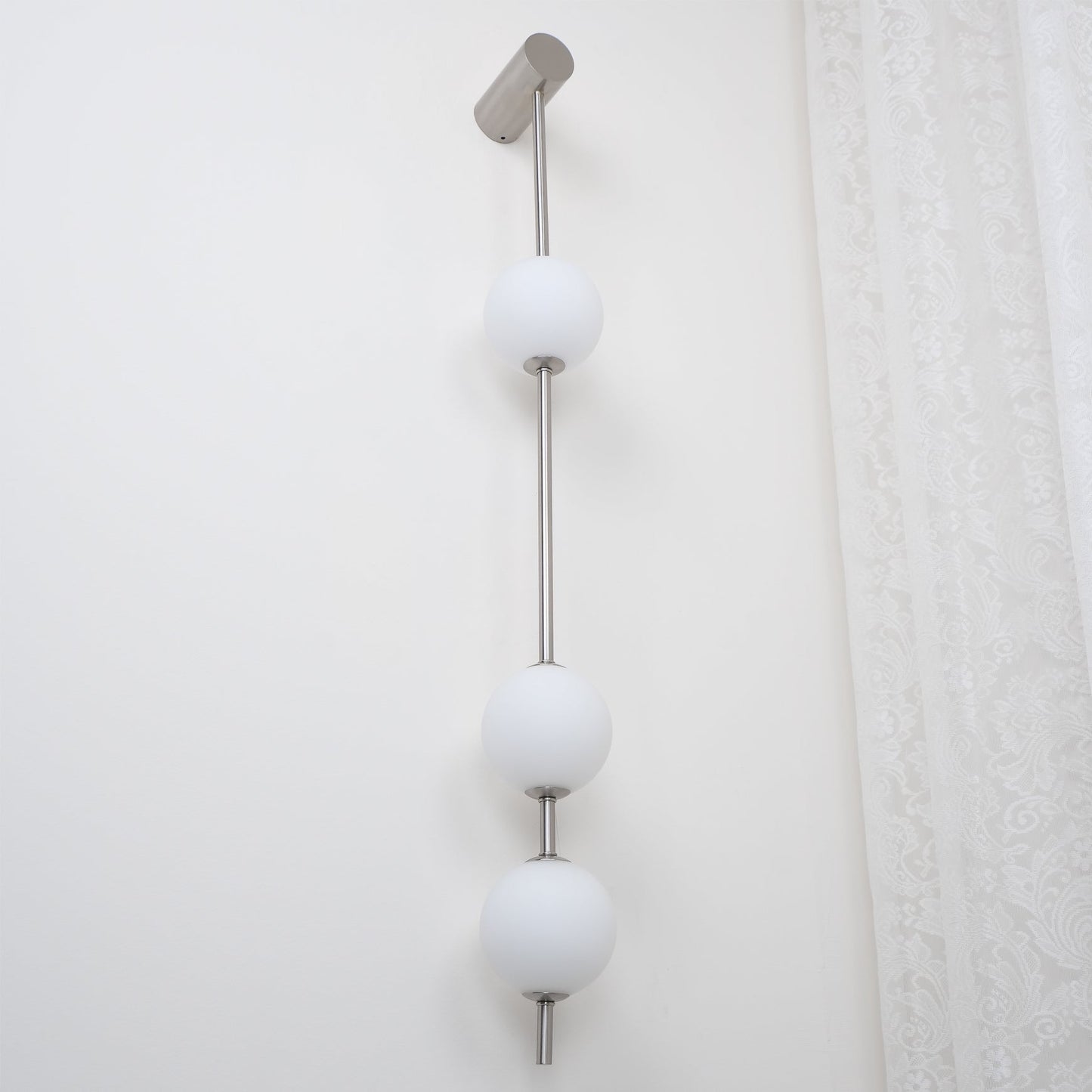 Vertical Balls Wall Lamp - LED Brass Sconce for Indoor Use