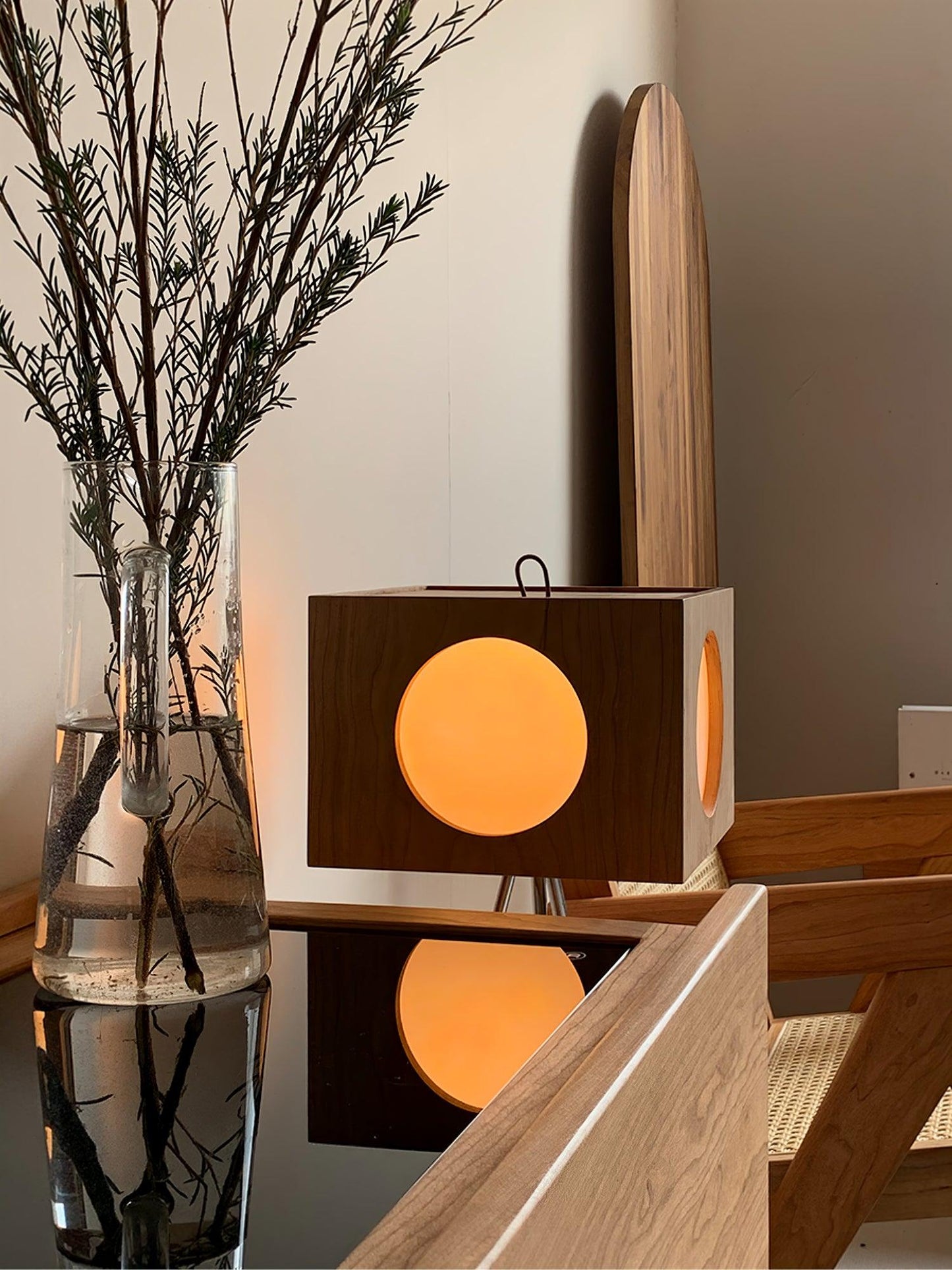 Vintage Tripod Camera Floor Lamp with LED Light, Cherry Wood