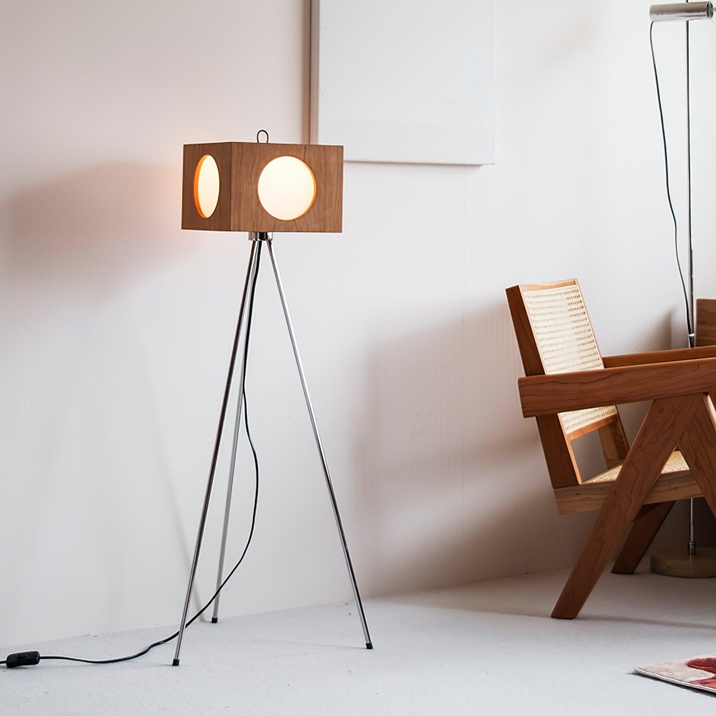 Vintage Tripod Camera Floor Lamp with LED Light, Cherry Wood