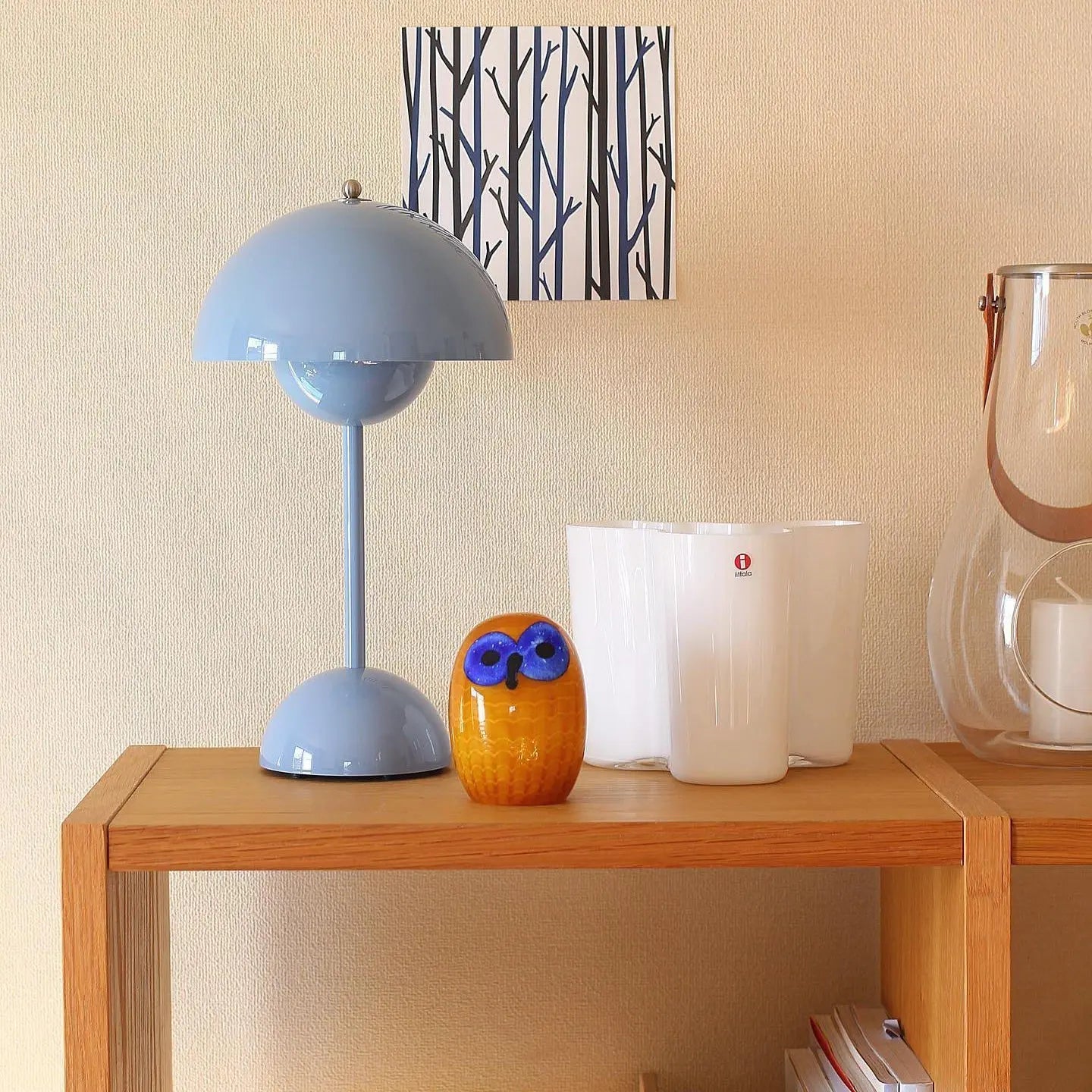 Lunaire LED Table Lamp for Modern Atmosphere Design