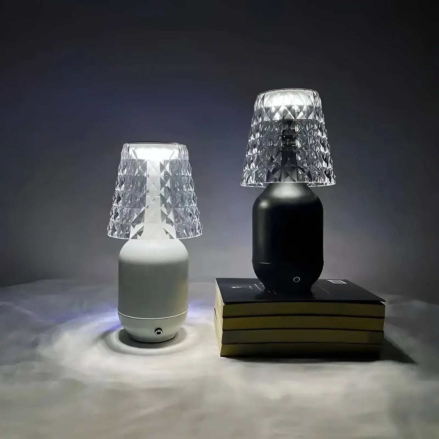 Luxury Table Lamp - Wireless and Elegant LED Light