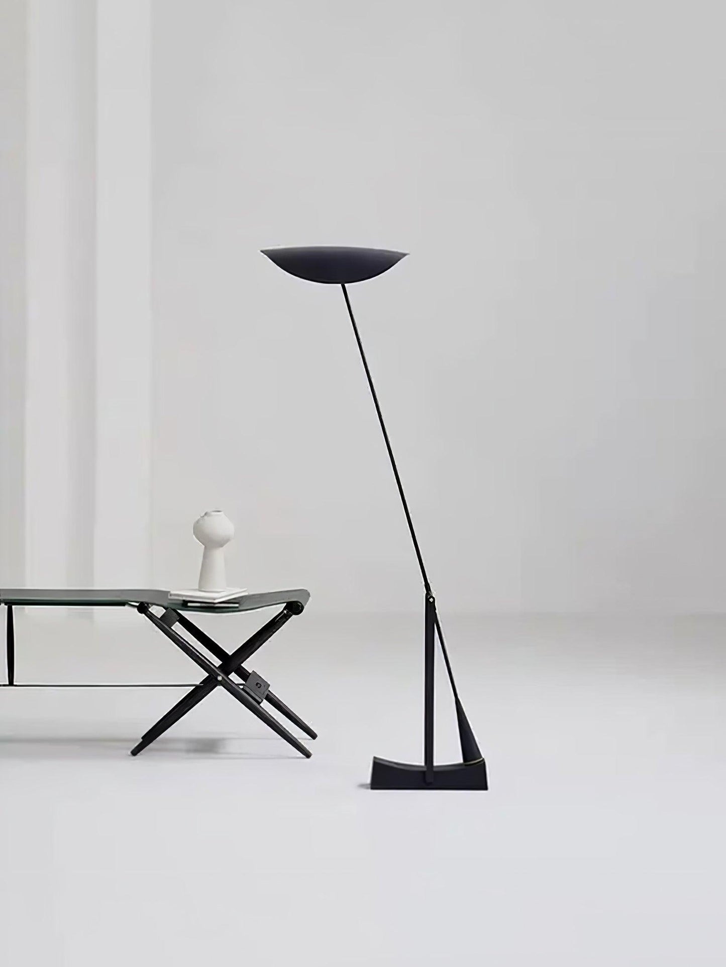 YIU-X Floor Lamp with LED Light, Indoor, Black Design