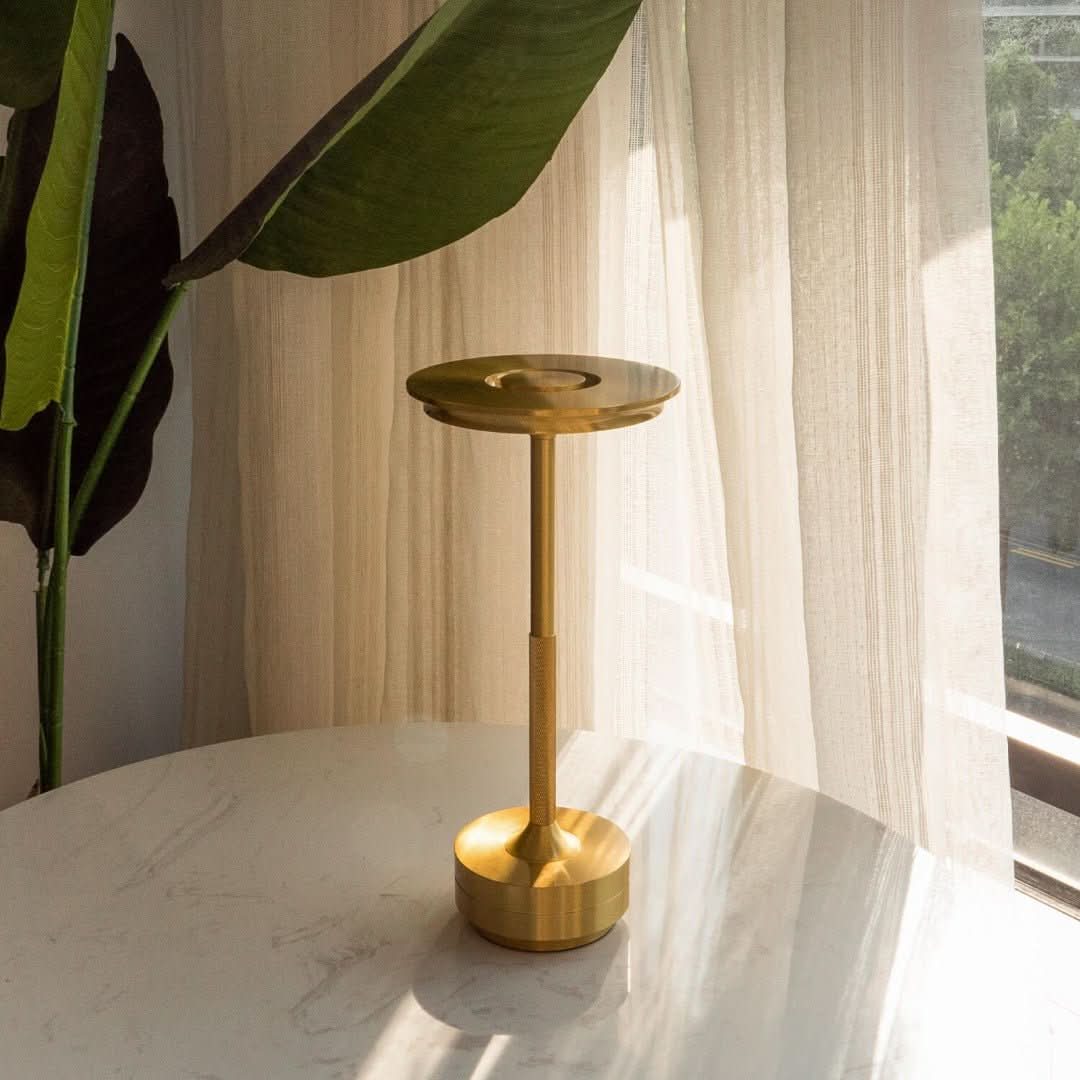 Ambient | Metal Wireless Rechargeable Table Lamp LED Dimmable