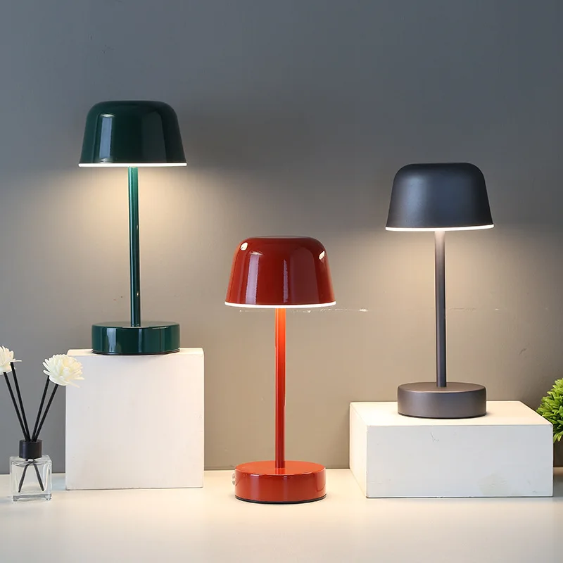 Frendorf Pulse Flare Dimmable Rechargeable Table Lamp