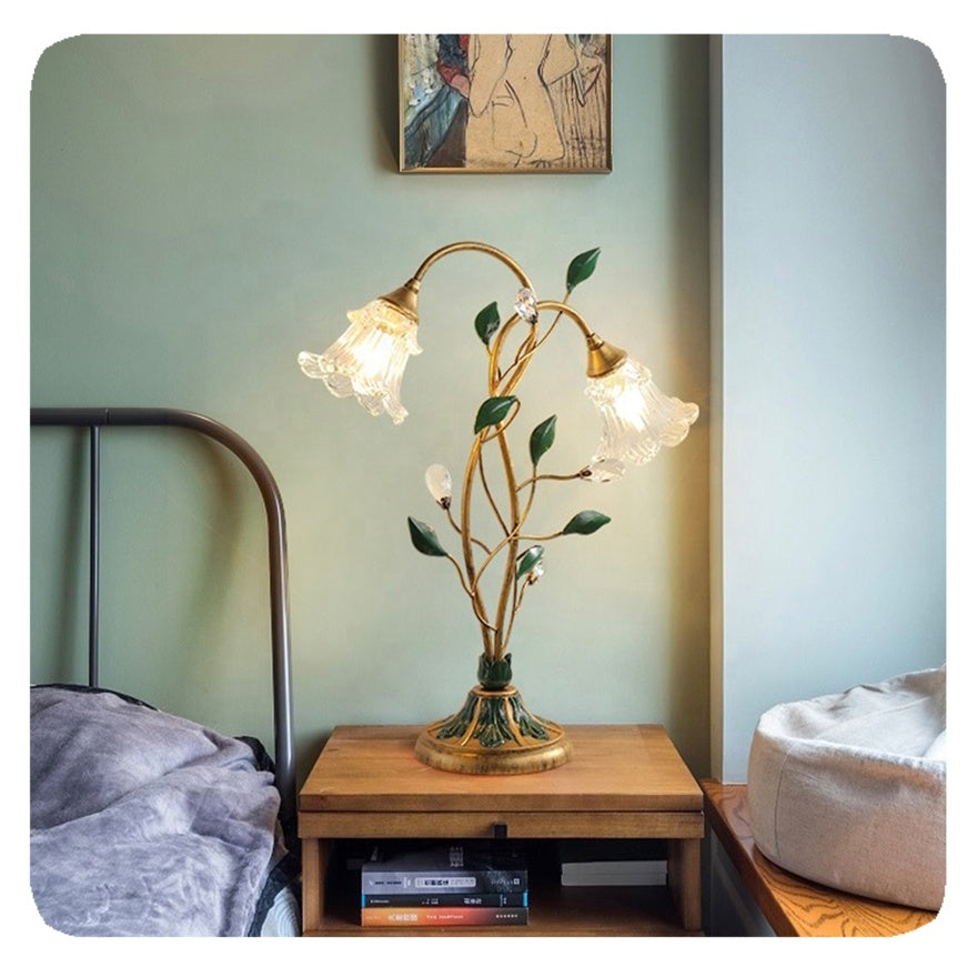 Vintage French Flower Table Lamp – Elegant Lighting with a Romantic Charm