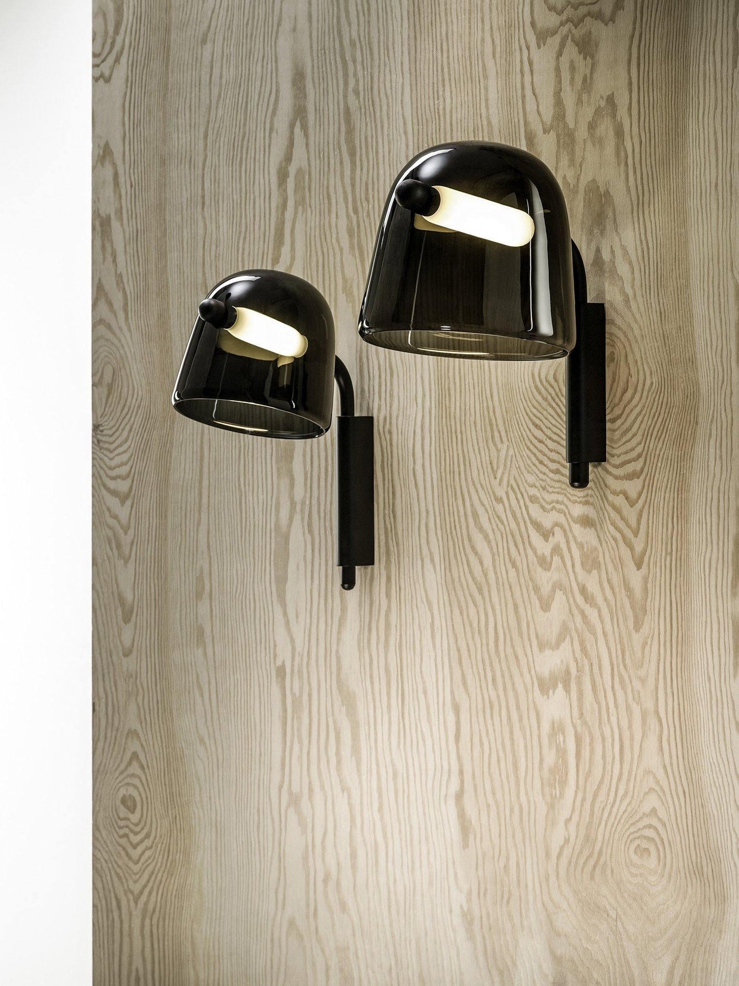 Penumbra Wall Light LED Indoor Modern Design Black White