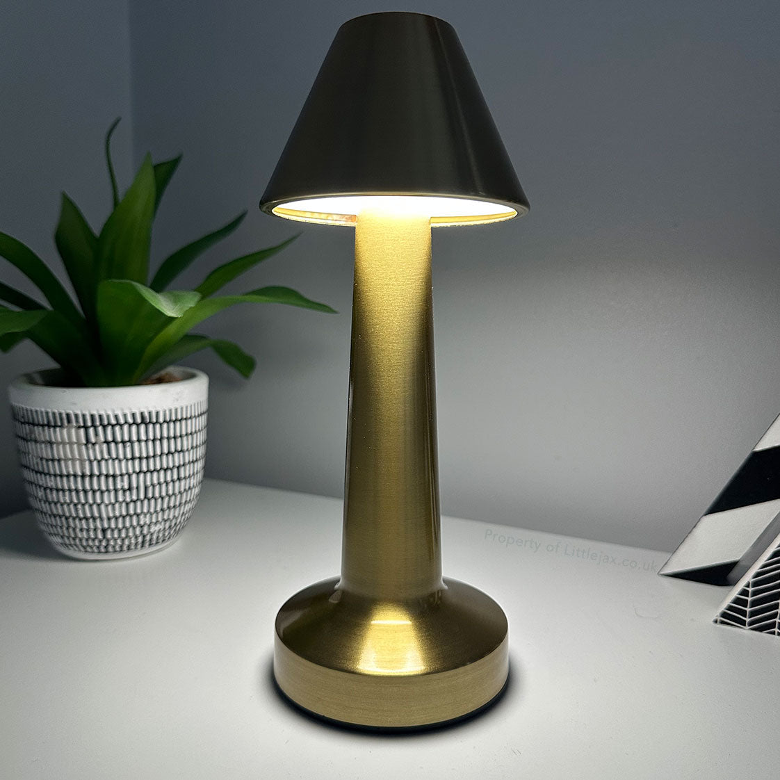 Ambient Oblique Modern Wireless Table Lamp Dimmable LED