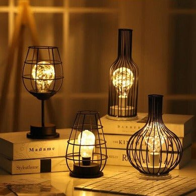 Drahtdesign Table Lamp - Elegant Iron Base, Warm White Light