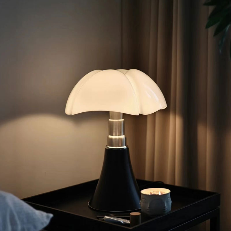 Vintage LED Table Lamp with Retro Design