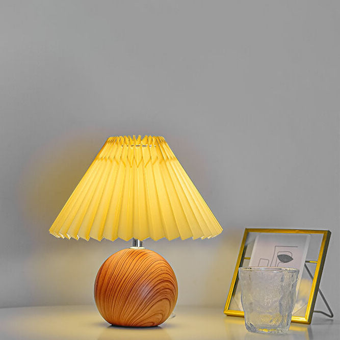 Nordic Vintage Foldable Wooden Ball Base LED Table Lamp