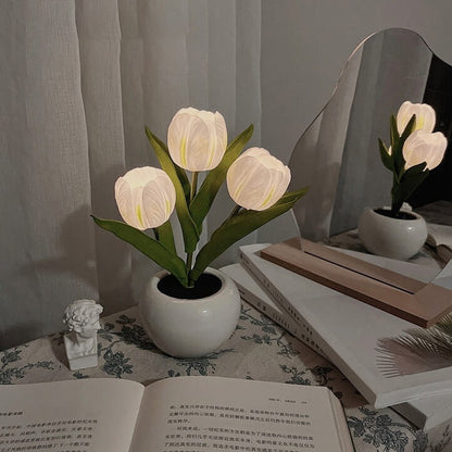 Tulip Simulation Bouquet Ceramic Pot LED Night Light Lamp