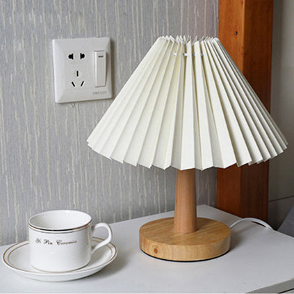 Vintage Foldable Umbrella LED Table Lamp - Retro Design