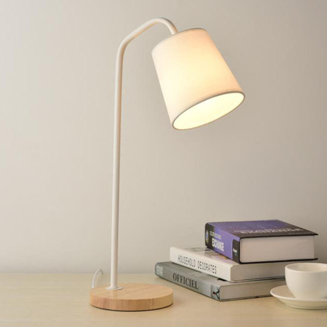Einfache Stoffkegel-Schirm Wood Base 1-Lamp Table Lamp