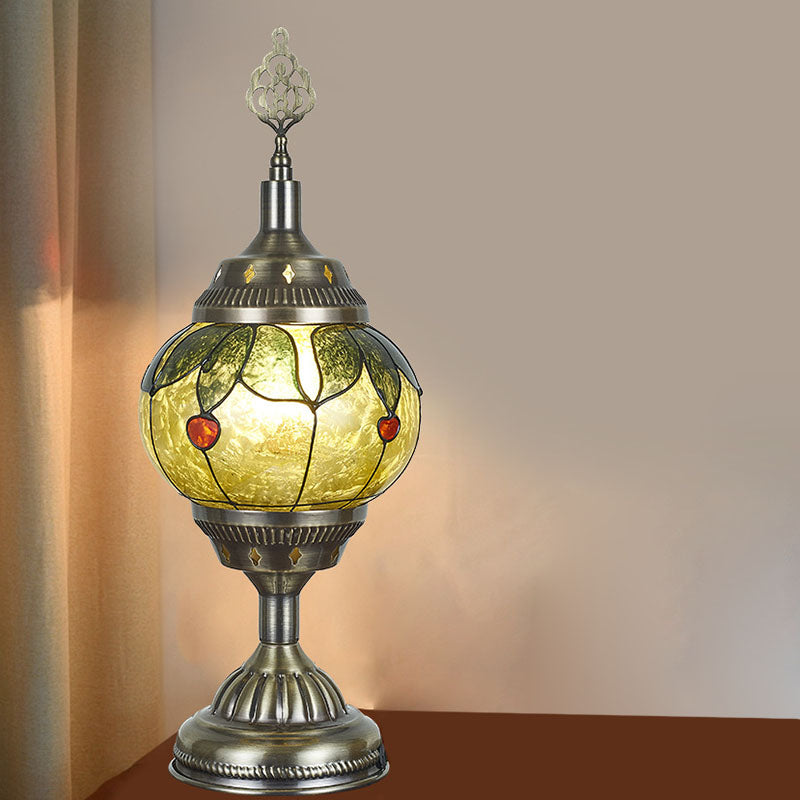 Traditional Tiffany Romantic Oval Iron Enamel 1-Light Table Lamp for Bedroom