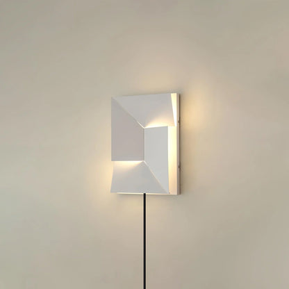Shadows Grand Plug-in Sconce LED Wall Light - White Metal