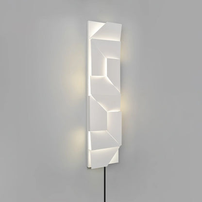 Shadows Grand Plug-in Sconce LED Wall Light - White Metal