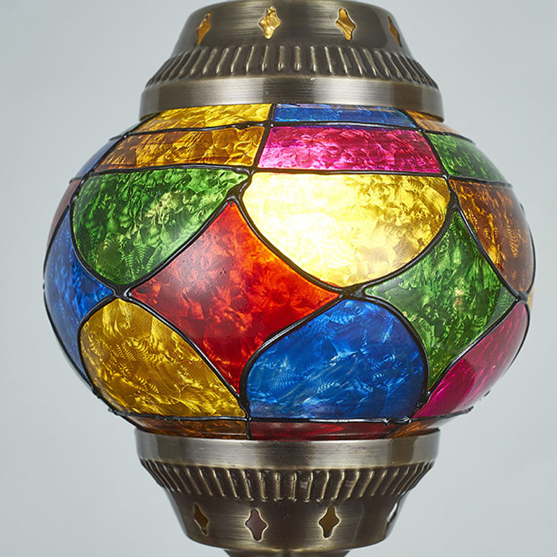 Traditional Tiffany Romantic Oval Iron Enamel 1-Light Table Lamp for Bedroom